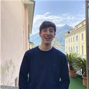 Offro supporto scolastico allo studio e lezioni private di matematica, fisica, inglese e italiano per studenti di medie e superiori